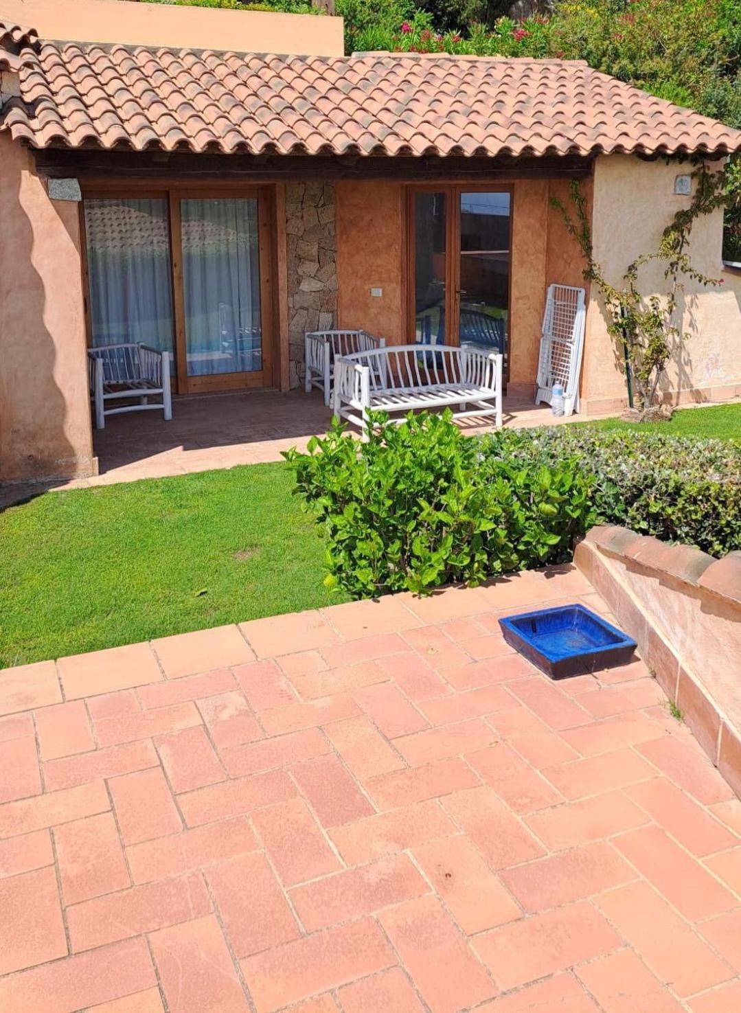 Residenza Del Barone Villa Zoe Chia - Vista Mare Exteriör bild